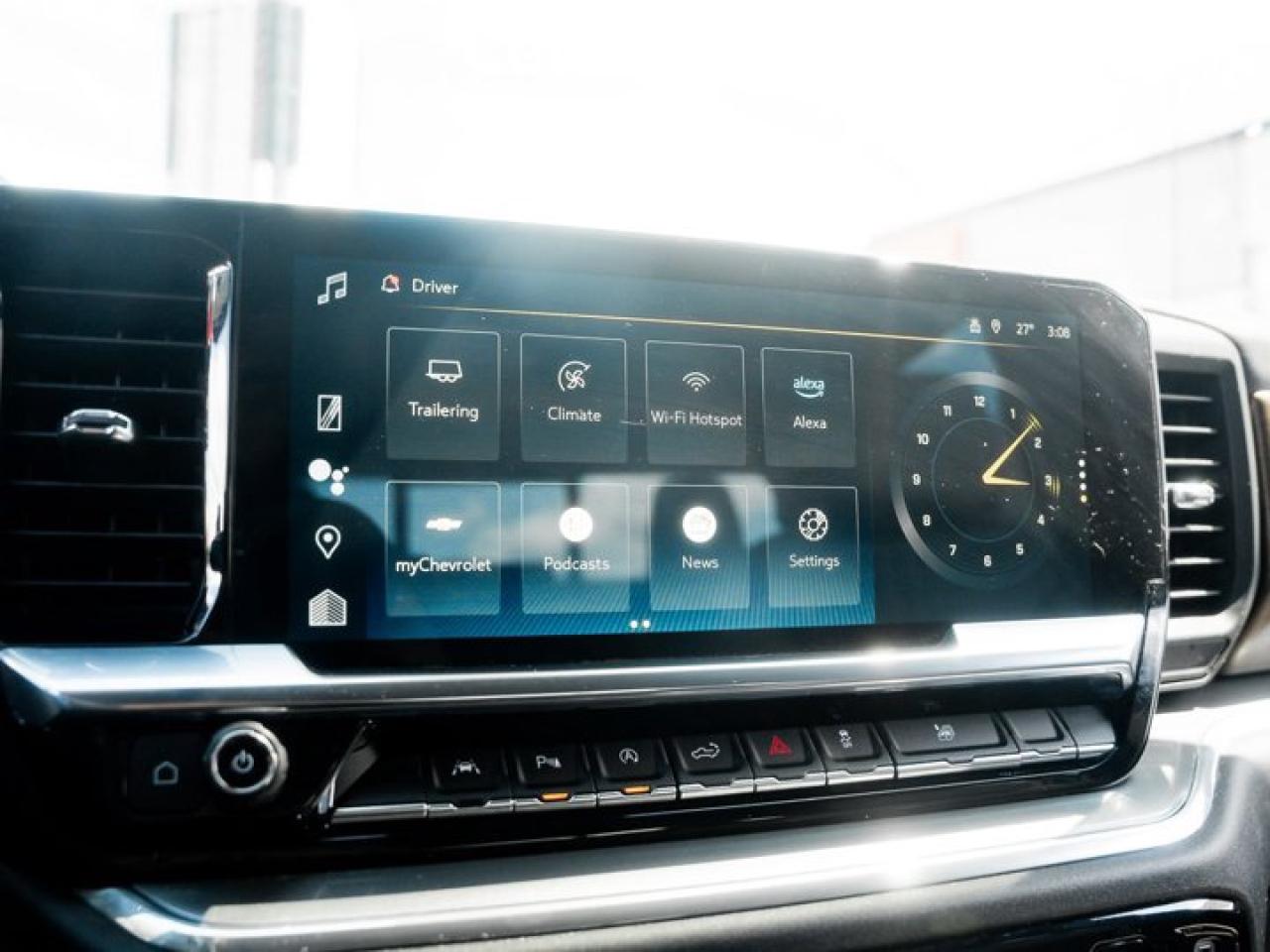 2023 Chevrolet Silverado 1500 High Country 147'' V8 Sunroof Leather Captain Seats Tonneau Cover Photo