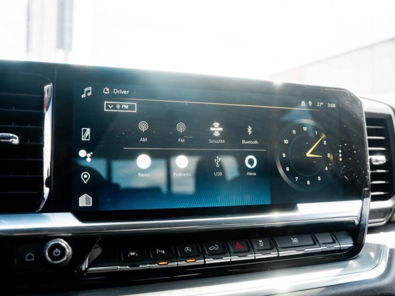 2023 Chevrolet Silverado 1500 High Country 147'' V8 Sunroof Leather Captain Seats Tonneau Cover Photo