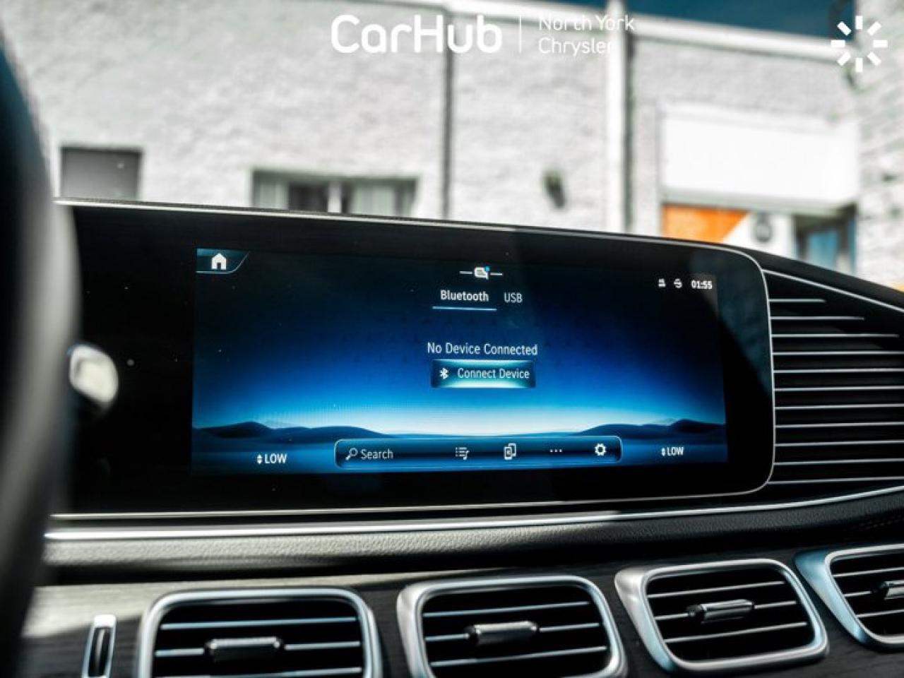 2024 Mercedes-Benz GLE 350 Panoroof Exclusive Trim Package Pinnacle Trim Package Photo