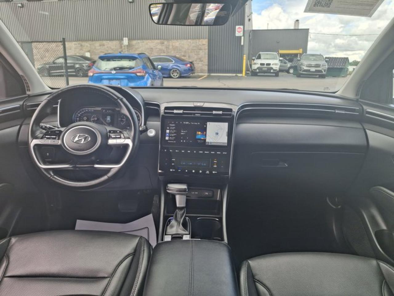 2023 Hyundai Tucson Preferred AWD | Trend Pkg | Leather | Panoramic Sunroof | Heated Wheel + Seats | Rear Cam & More ! Photo