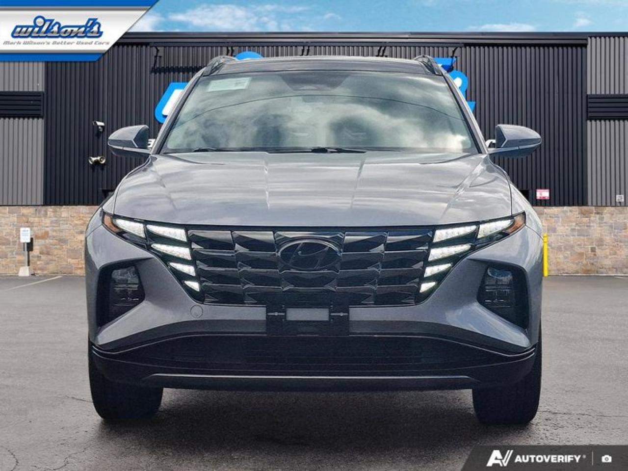 2023 Hyundai Tucson Preferred AWD | Trend Pkg | Leather | Panoramic Sunroof | Heated Wheel + Seats | Rear Cam & More ! Photo