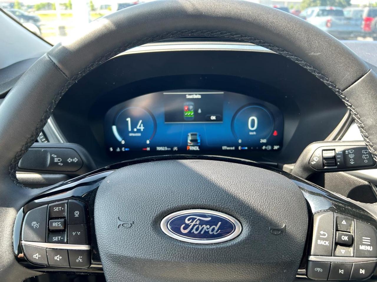 2023 Ford Escape Platinum Photo