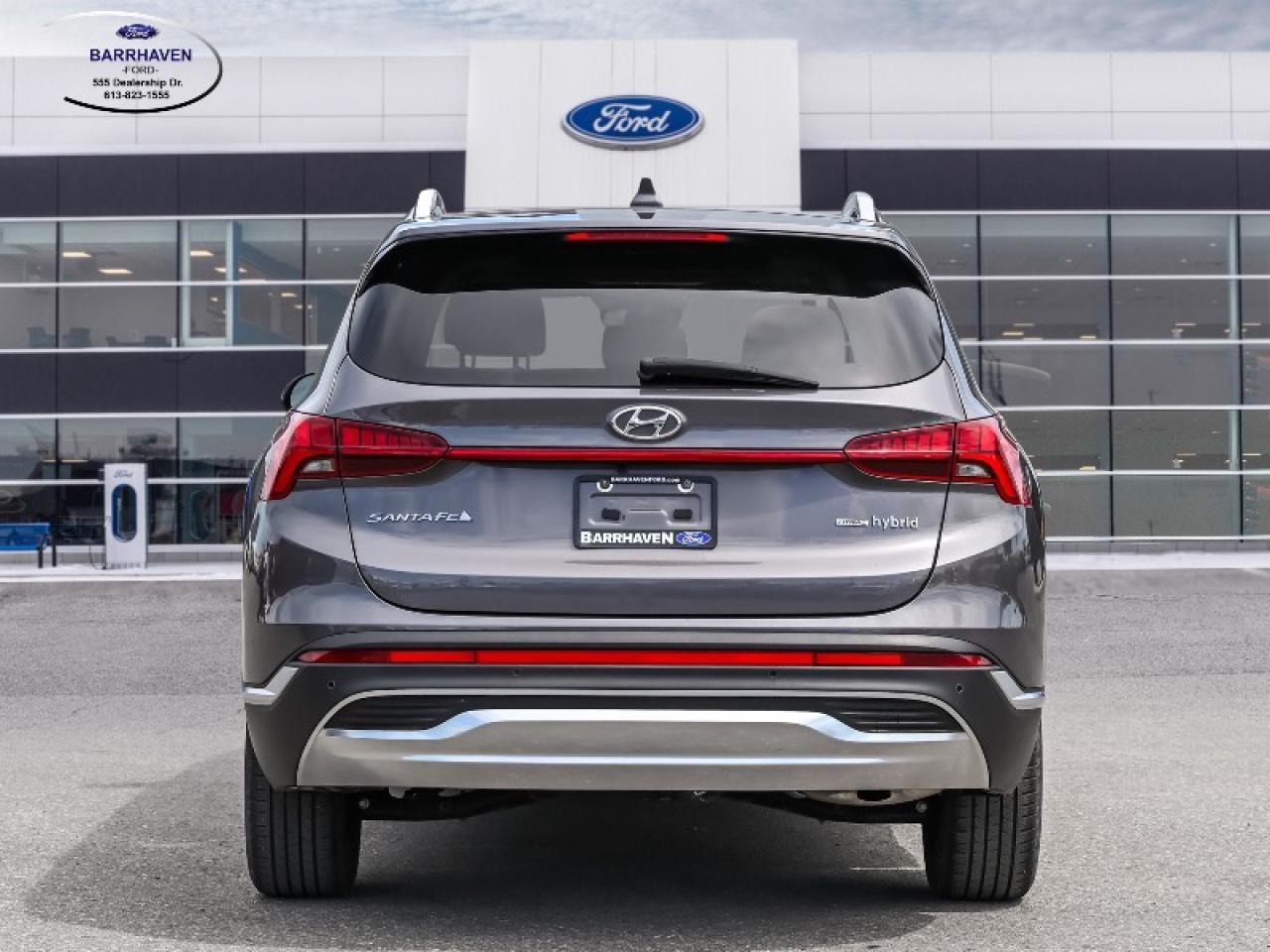 2022 Hyundai Santa Fe Hybrid Luxury Photo4