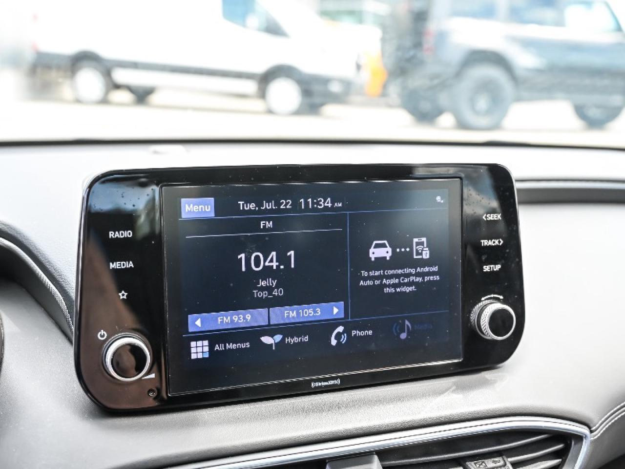 2022 Hyundai Santa Fe Hybrid Luxury Photo