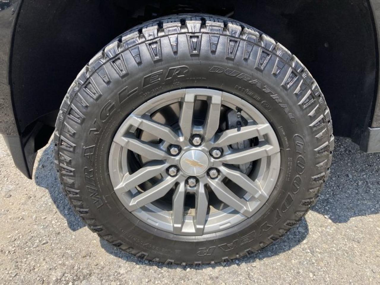 2024 Chevrolet Colorado LT Crew Cab 4WD Photo