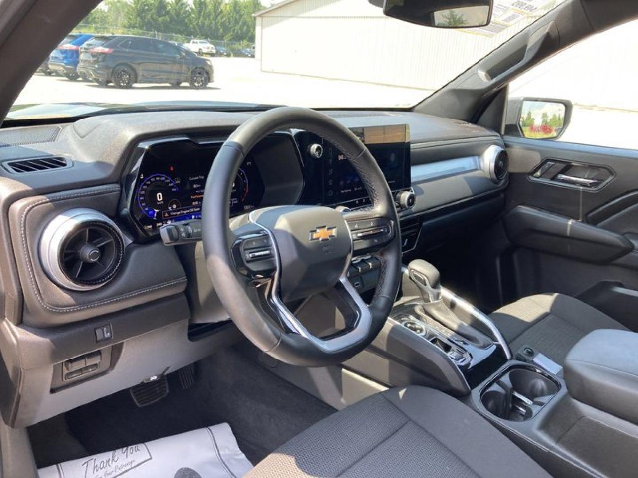 2024 Chevrolet Colorado LT Crew Cab 4WD Photo