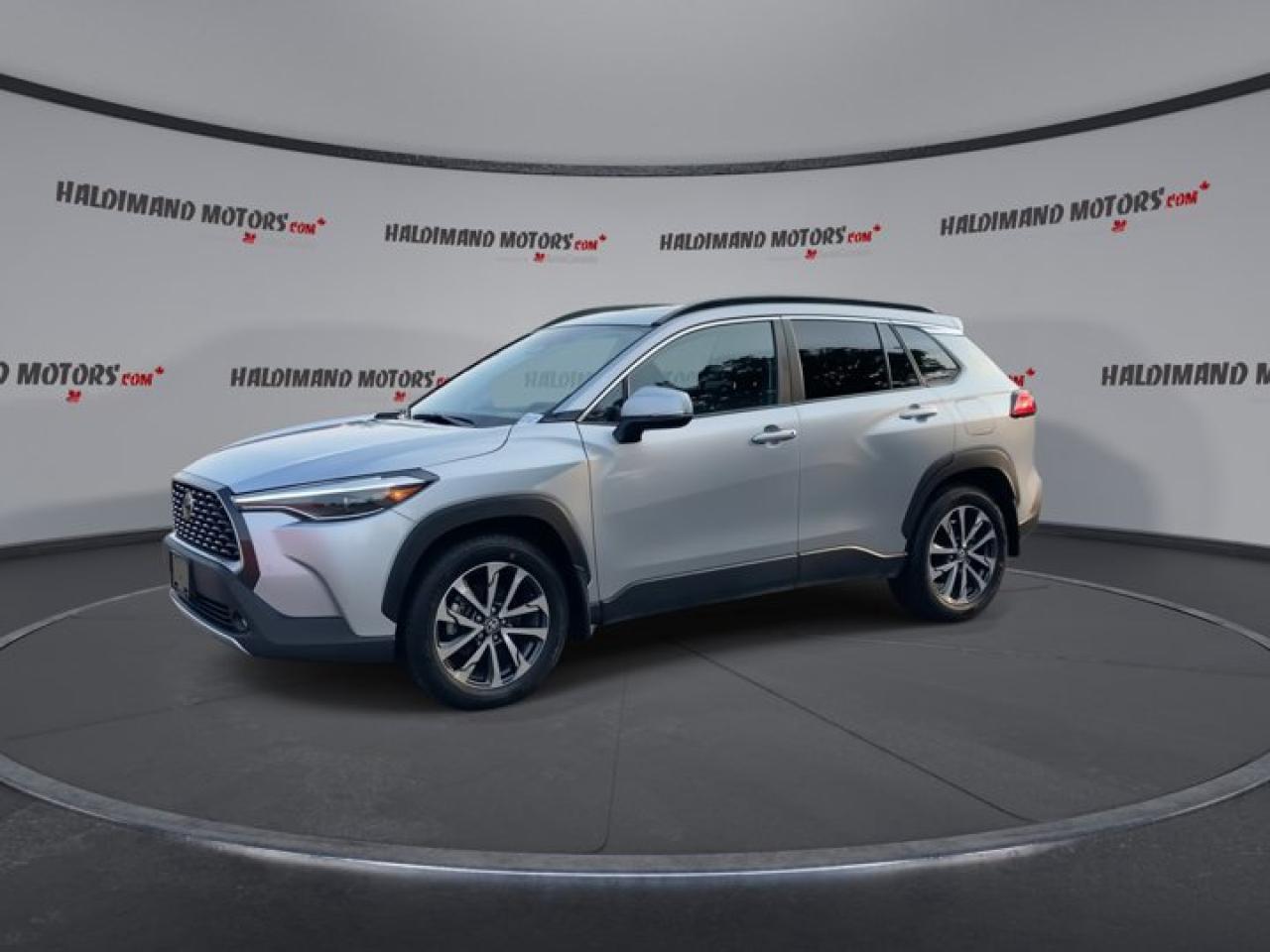 2023 Toyota Corolla Cross XLE AWD | Heated Seats | Sunroof | Photo3