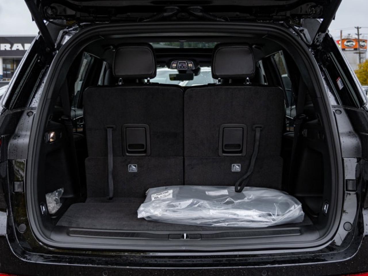 2025 Jeep Grand Cherokee L Limited Photo