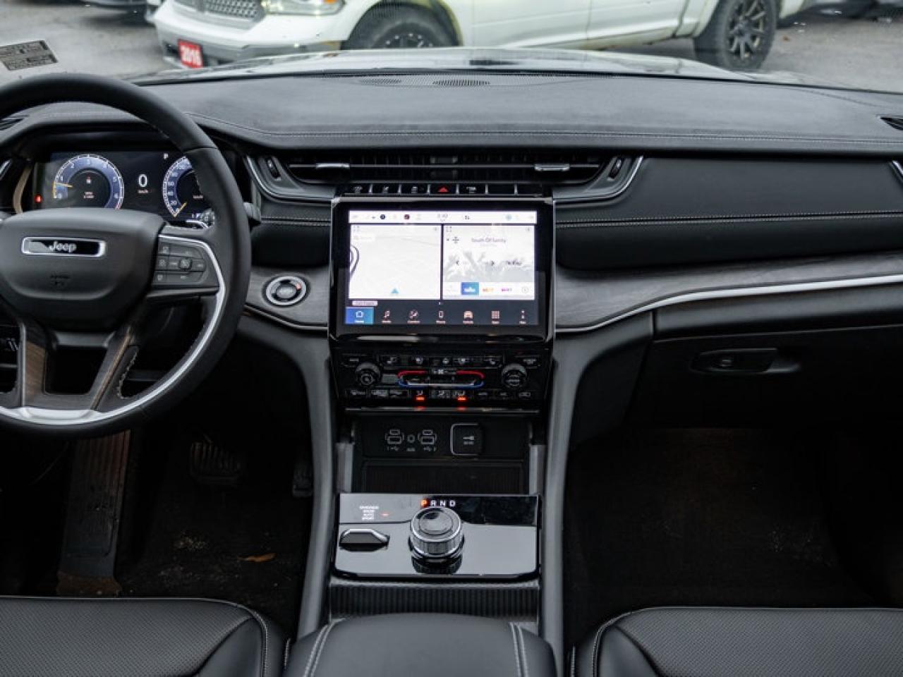 2025 Jeep Grand Cherokee L Limited Photo