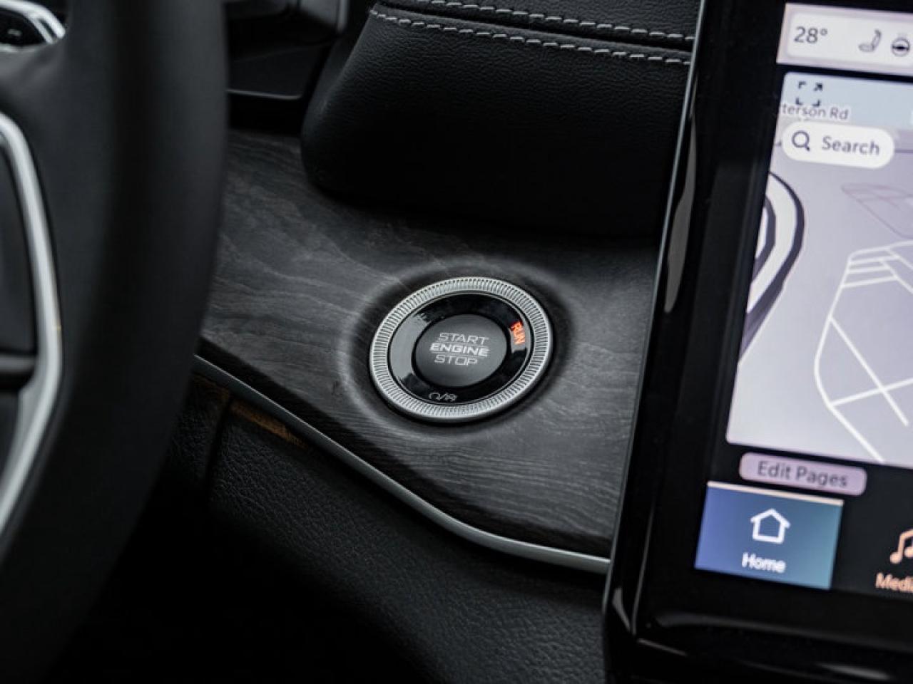 2025 Jeep Grand Cherokee L Limited Photo