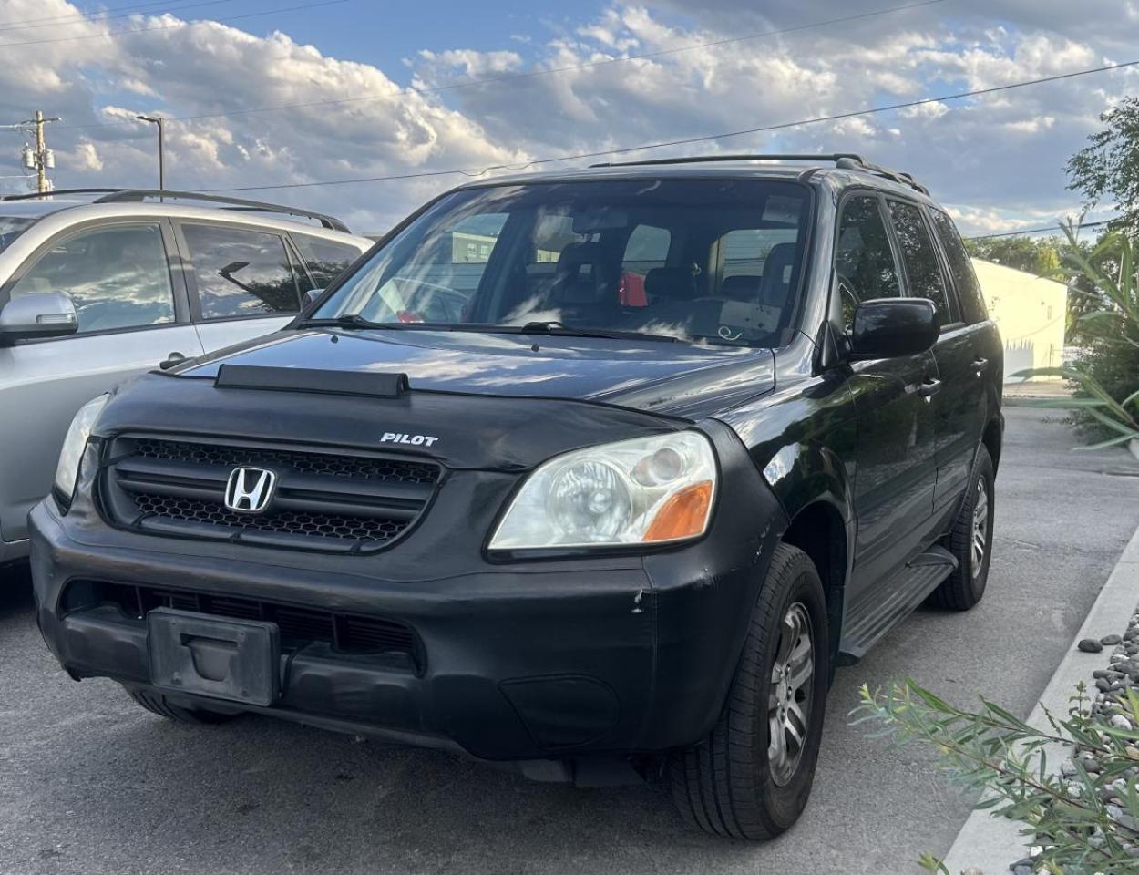 Used 2004 Honda Pilot EX-L for sale in Kelowna, BC