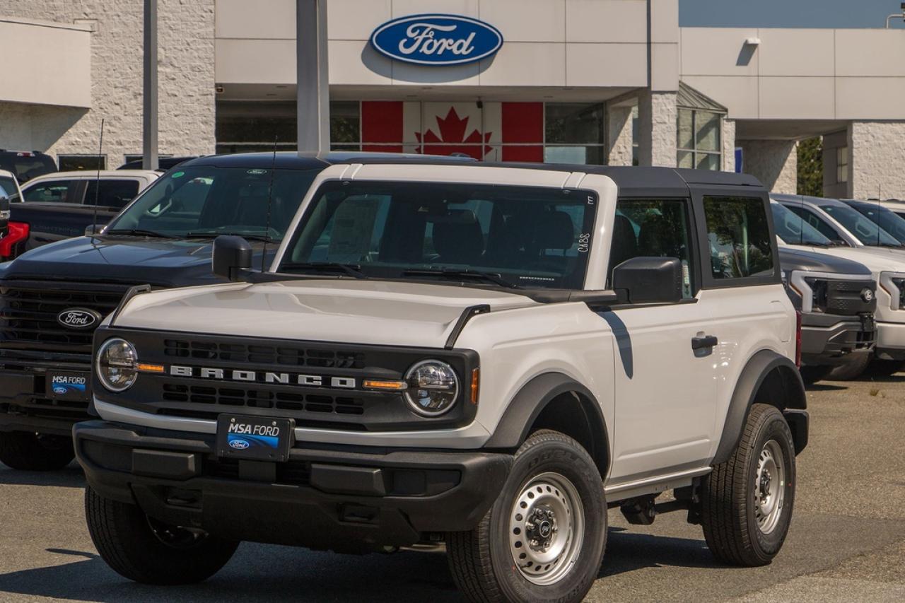 New 2025 Ford Bronco Base for sale in Abbotsford, BC