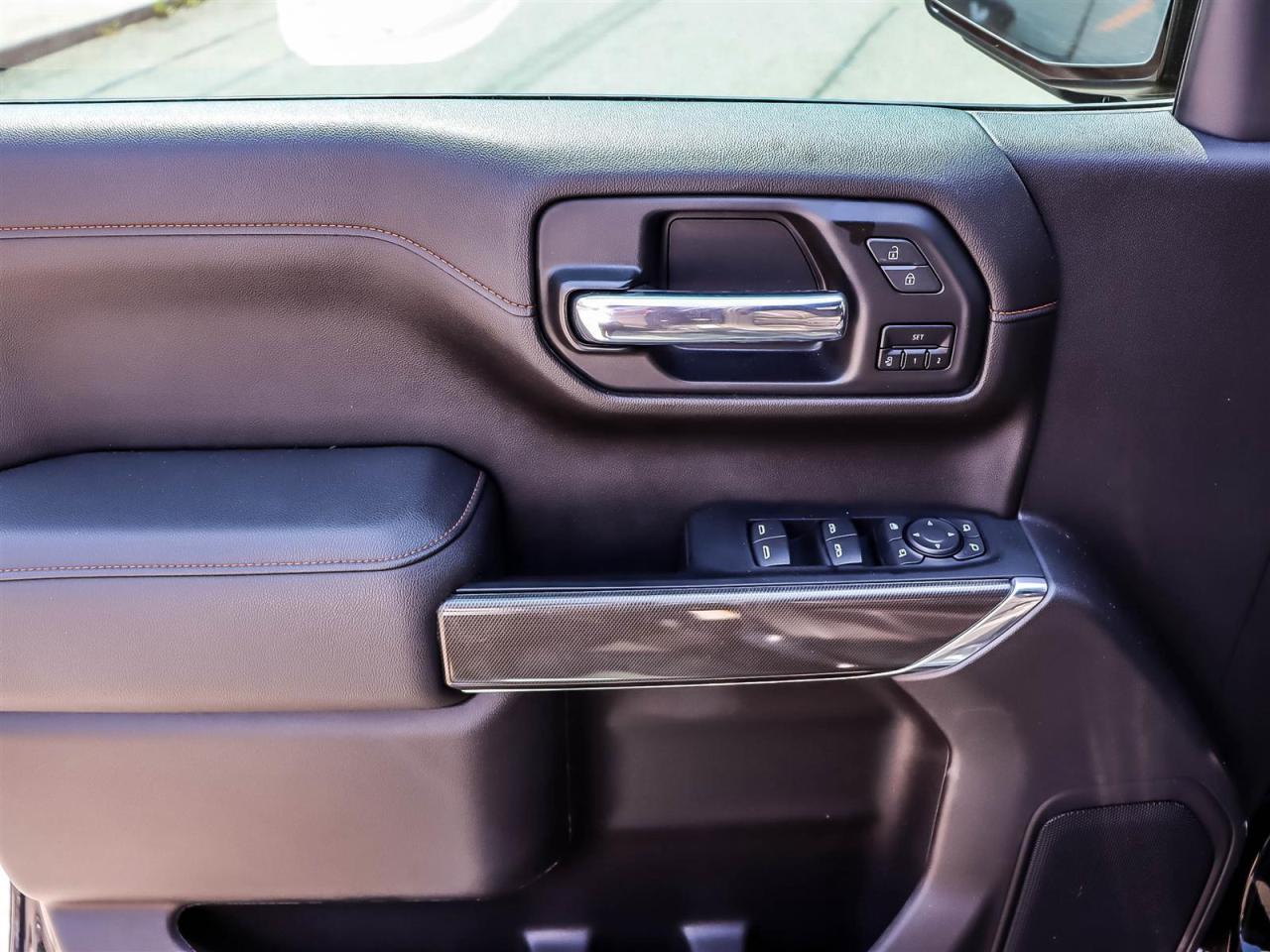 2022 GMC Sierra 1500 Limited AT4 Photo