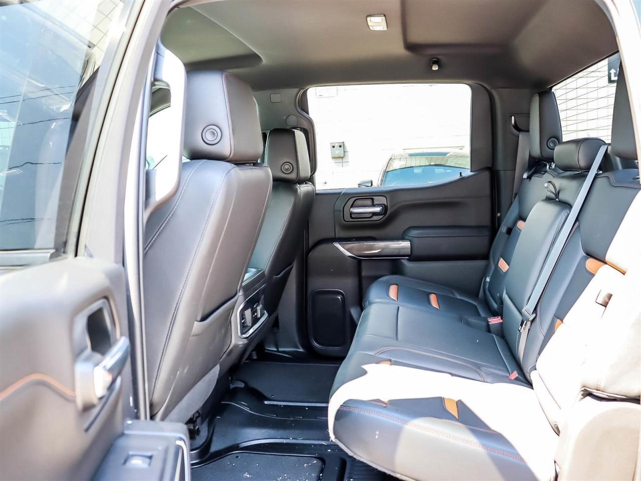 2022 GMC Sierra 1500 Limited AT4 Photo