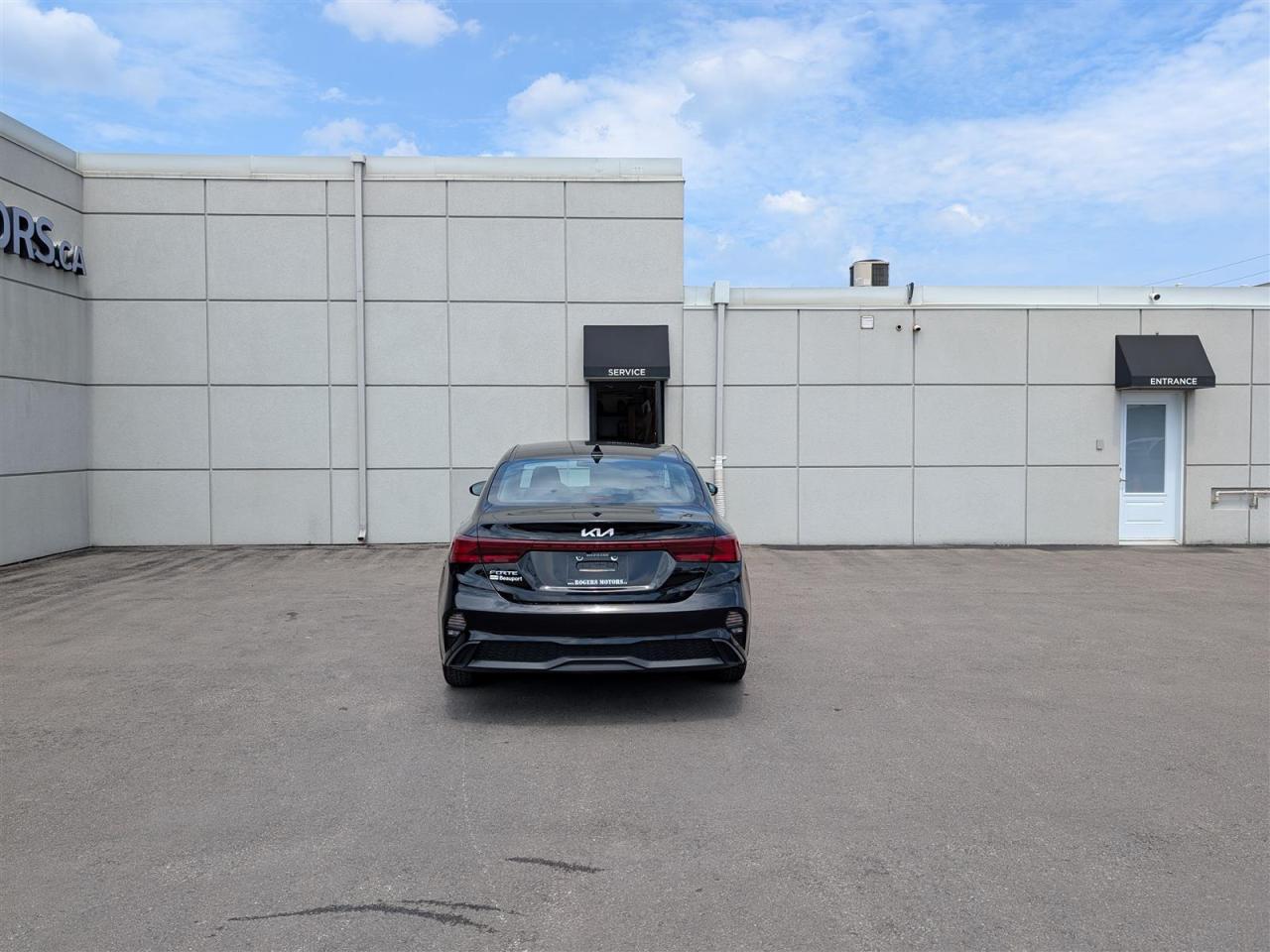 2023 Kia Forte LX - CARPLAY - HTD SEATS - REVERSE CAM