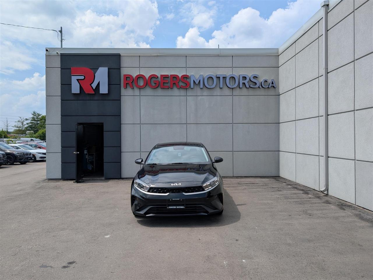 2023 Kia Forte LX - CARPLAY - HTD SEATS - REVERSE CAM