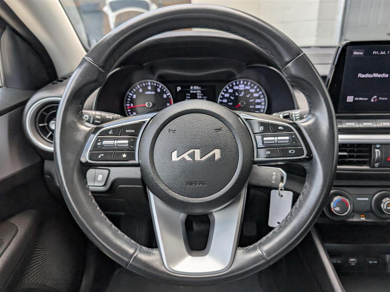 2023 Kia Forte LX - CARPLAY - HTD SEATS - REVERSE CAM