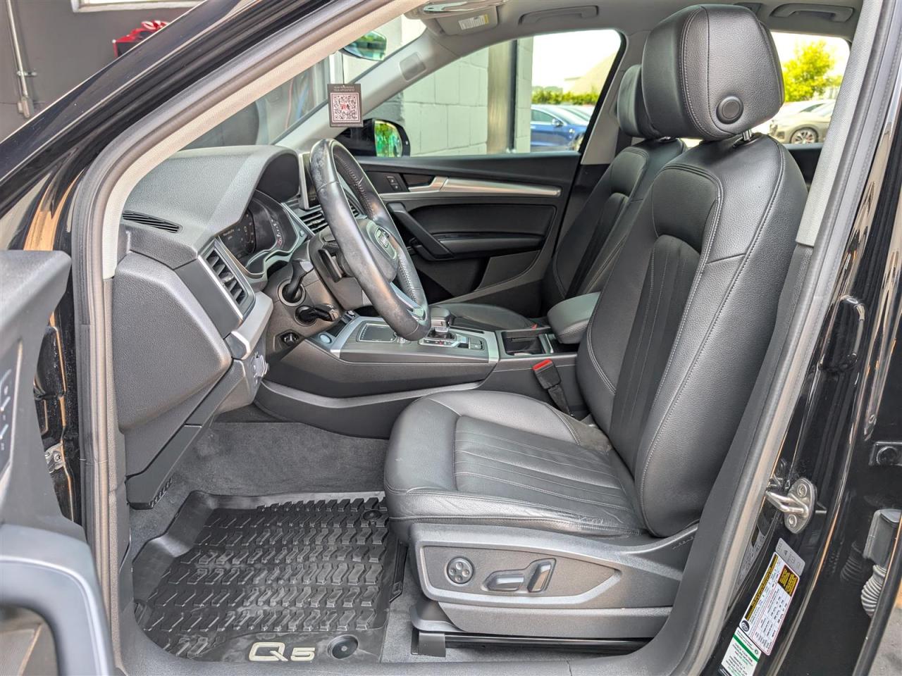 2020 Audi Q5 TECHNIK - NAVI - PANO ROOF - 360 CAMERA