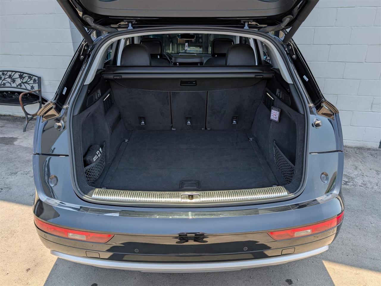 2020 Audi Q5 TECHNIK - NAVI - PANO ROOF - 360 CAMERA