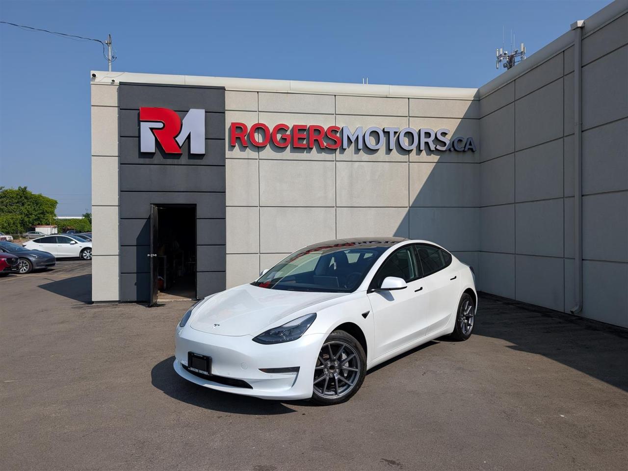 2022 Tesla Model 3 STANDARD