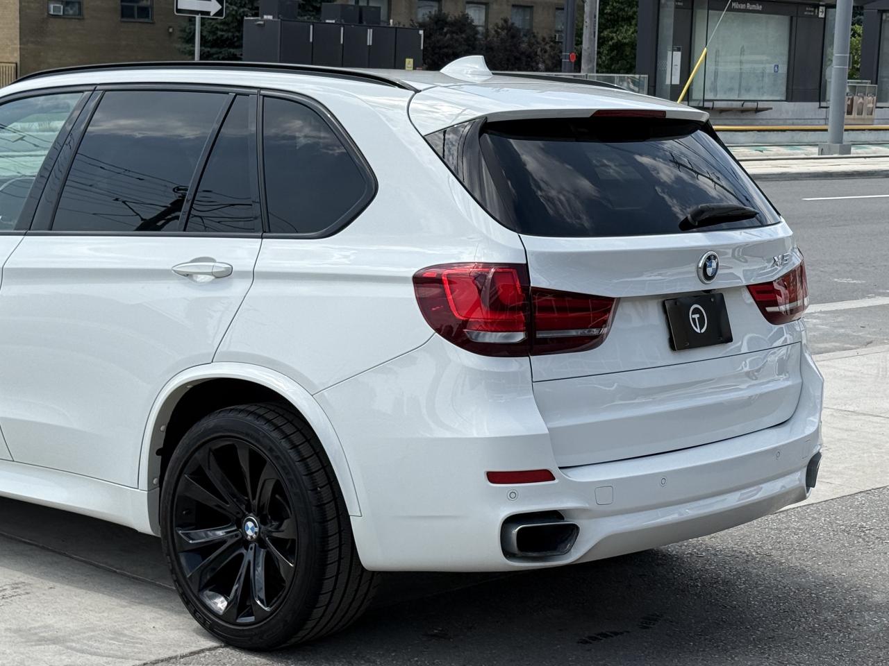2018 BMW X5 //M SPORT | PANO | HARMAN KARDON | LOADED - Photo #14