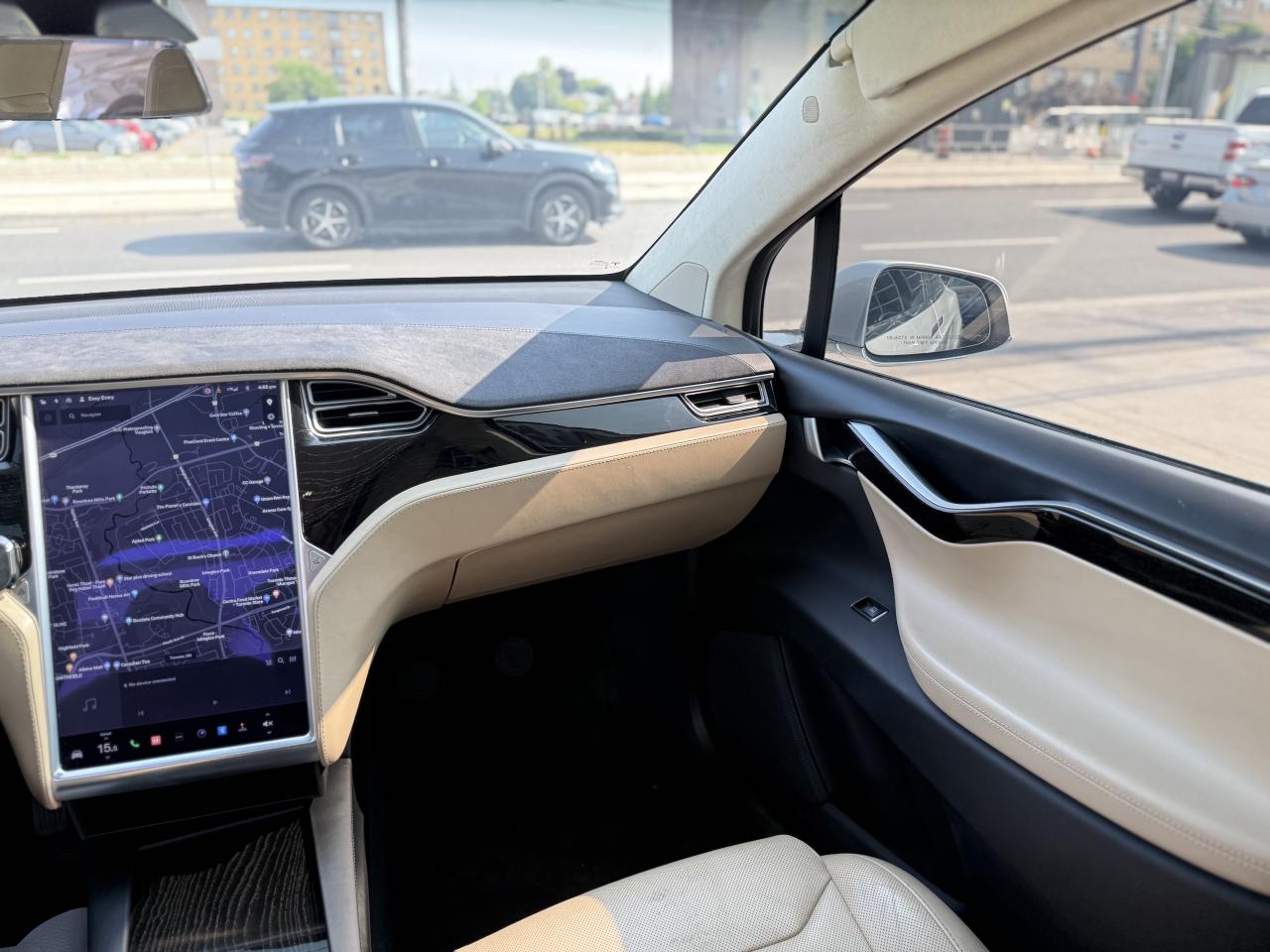 2017 Tesla Model X 90D | STANDARD CONNECTIVITY | AUTOPILOT | LOADED - Photo #18