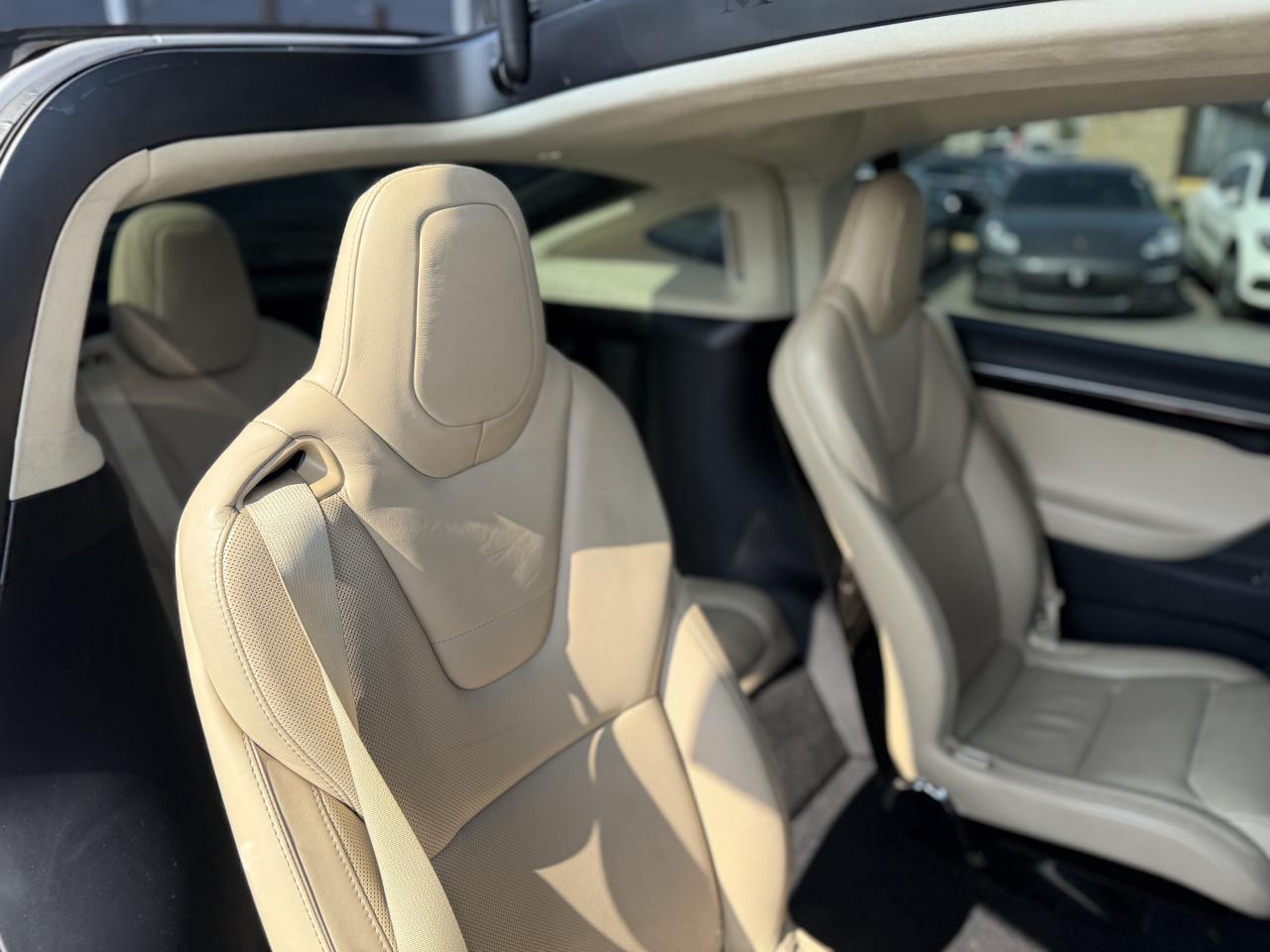 2017 Tesla Model X 90D | STANDARD CONNECTIVITY | AUTOPILOT | LOADED - Photo #29