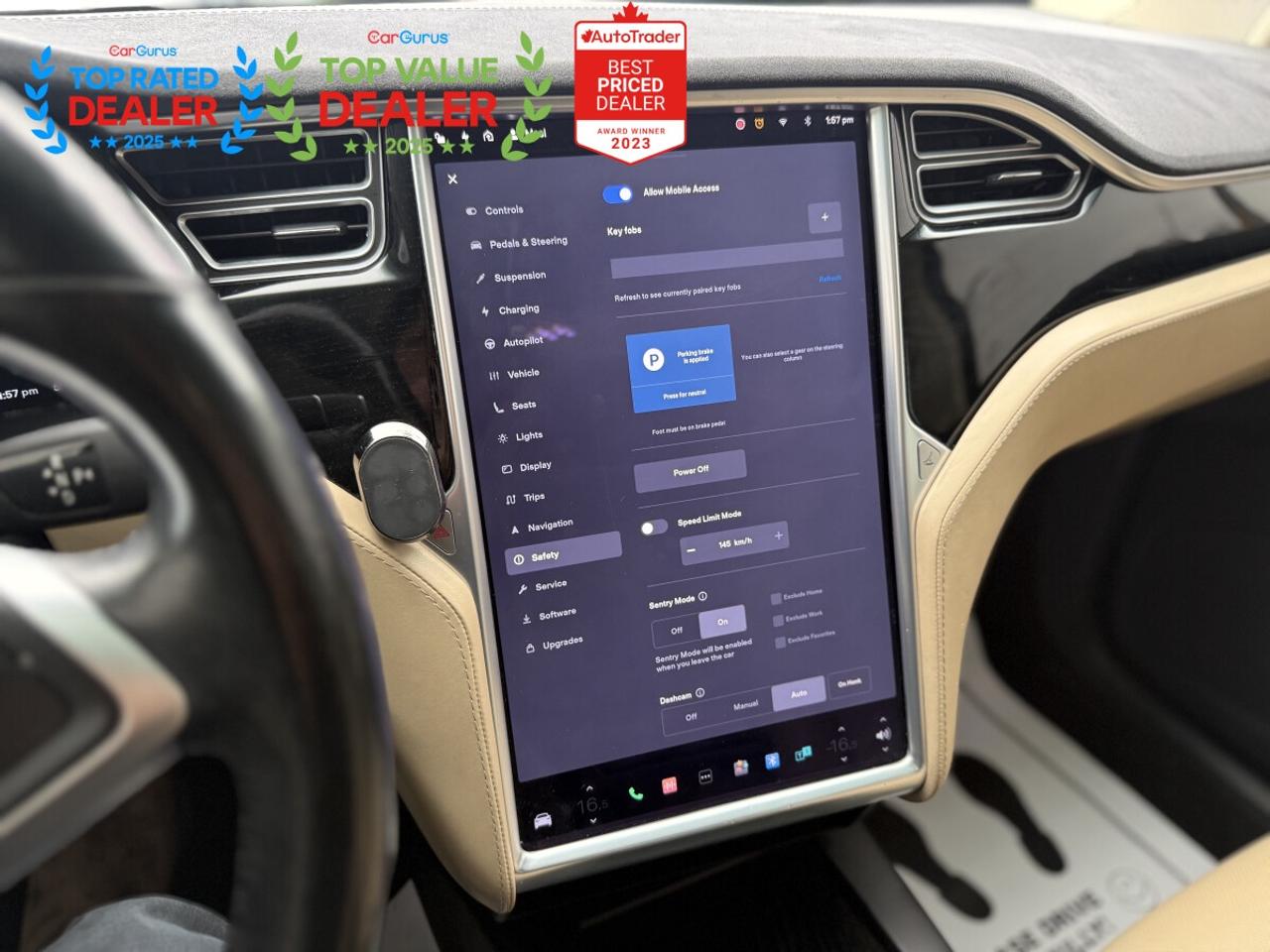 2017 Tesla Model X 90D  | STANDARD CONNECTIVITY | AUTOPILOT | LOADED Photo