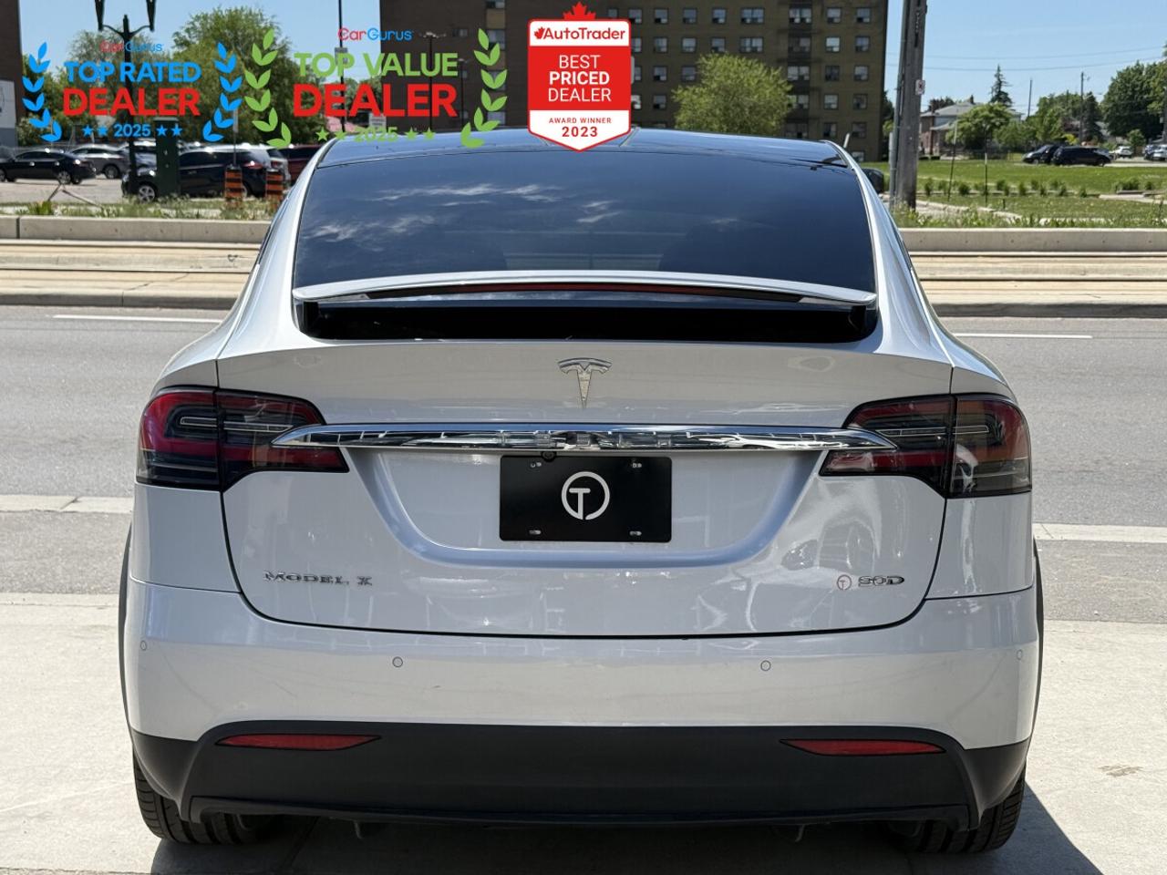 2017 Tesla Model X 90D | STANDARD CONNECTIVITY | AUTOPILOT | LOADED Photo