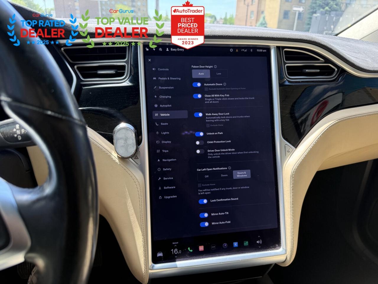 2017 Tesla Model X 90D | STANDARD CONNECTIVITY | AUTOPILOT | LOADED Photo