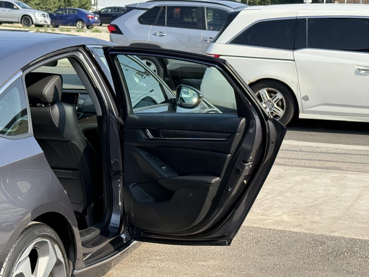 2020 Honda Accord TOURING | NAVI | PANO | - Photo #33