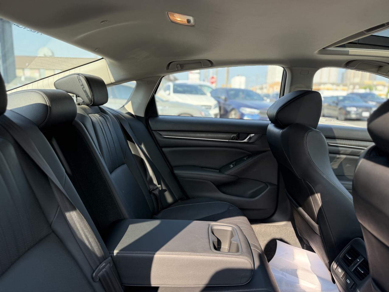 2020 Honda Accord TOURING | NAVI | PANO | - Photo #35