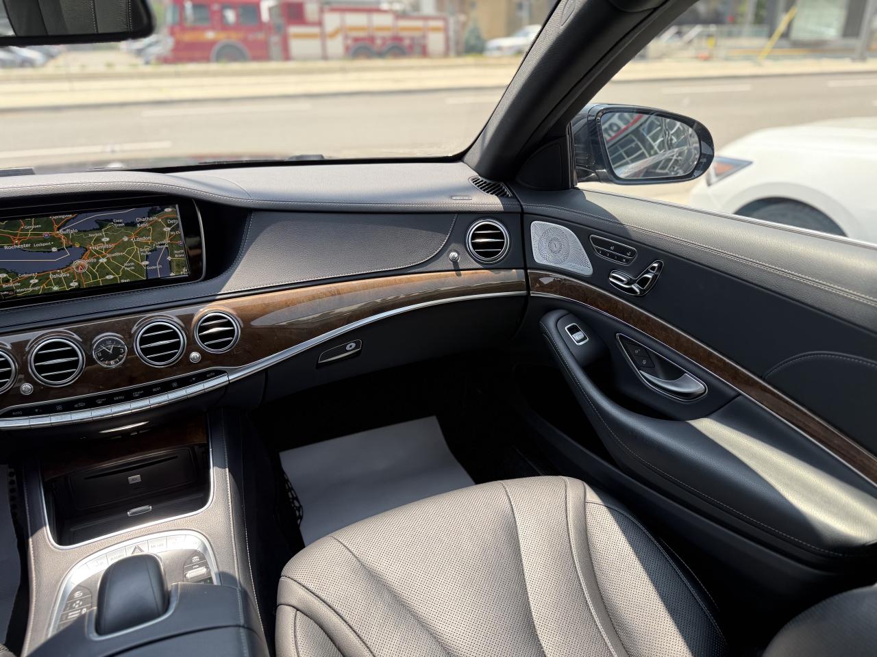 2014 Mercedes-Benz S-Class S550 LWB //AMG SPORT | LOADED | LIKE NEW - Photo #18