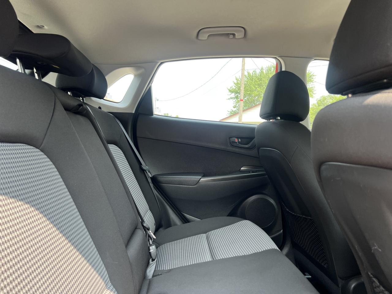 2020 Hyundai KONA Essential - Photo #12