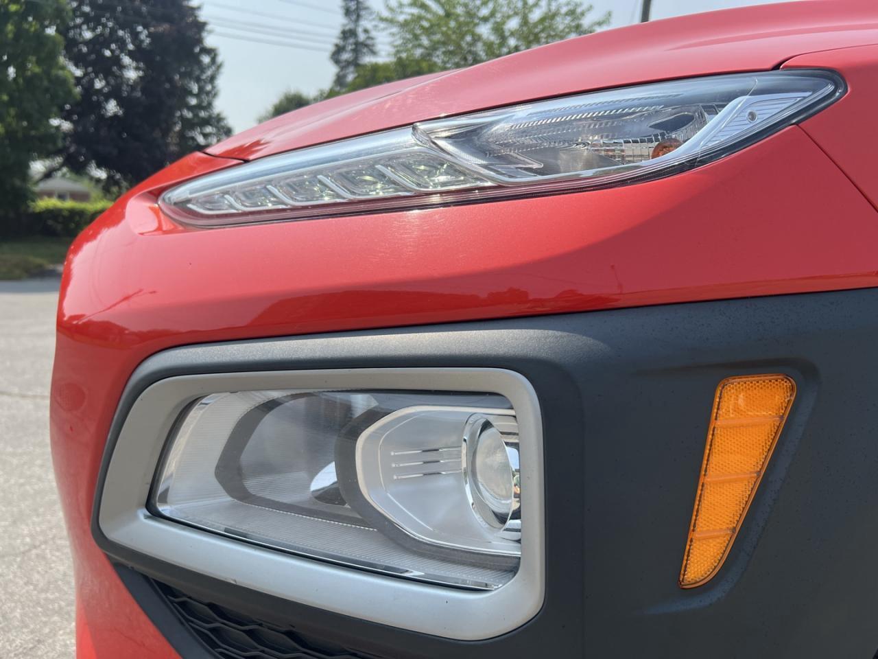 2020 Hyundai KONA 2.0L Essential AWD Photo