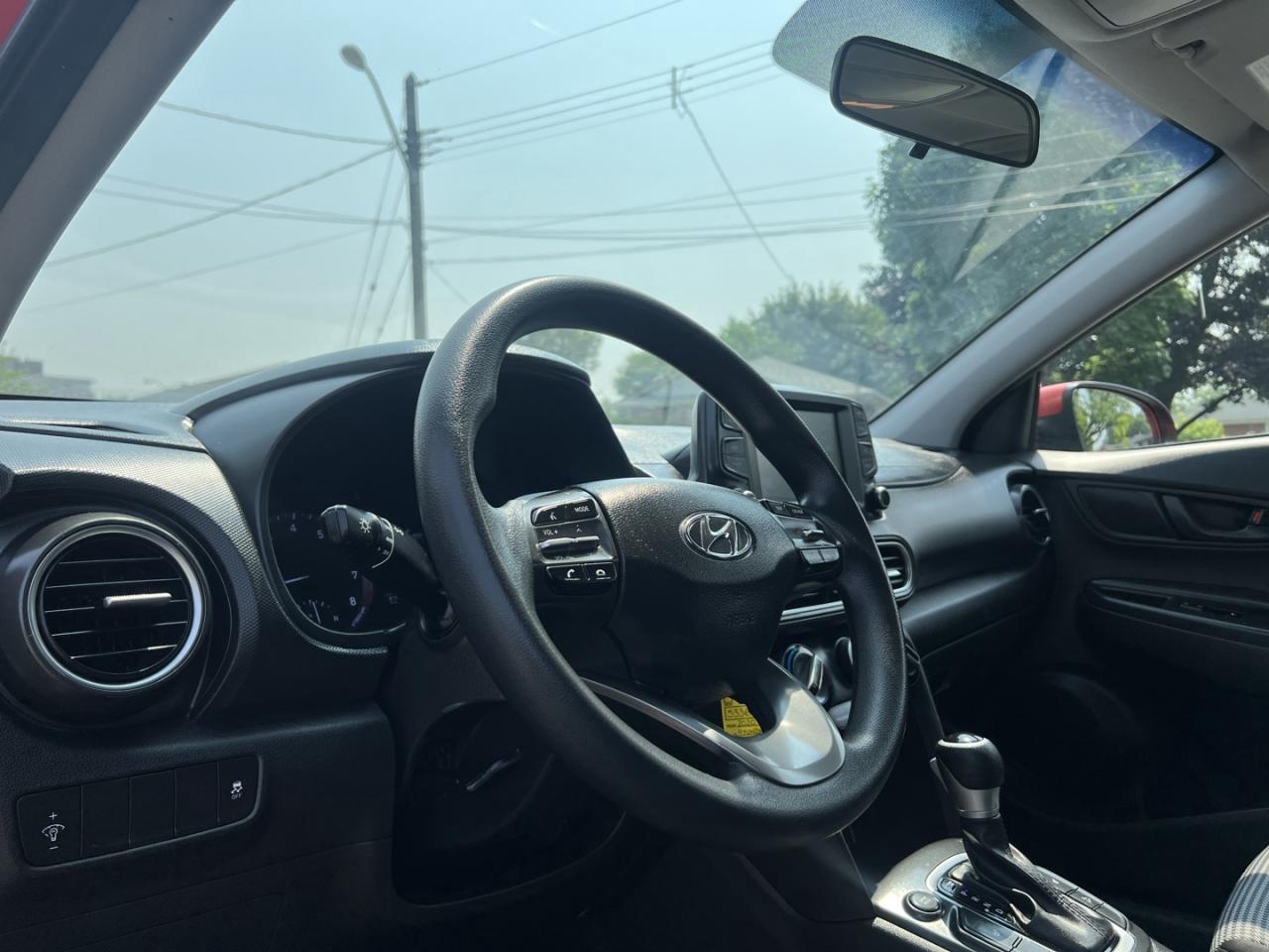 2020 Hyundai KONA 2.0L Essential AWD Photo