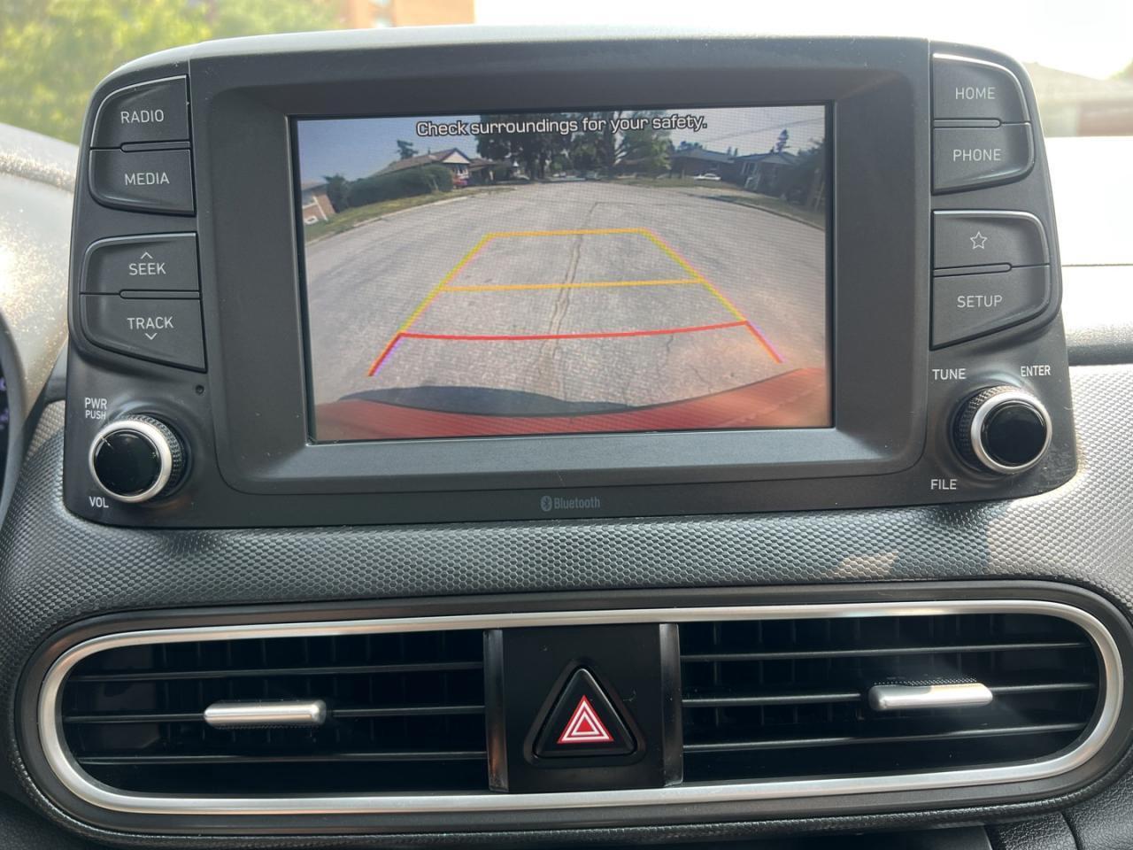 2020 Hyundai KONA 2.0L Essential AWD Photo