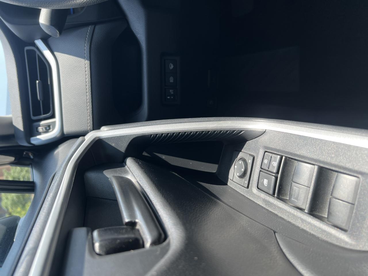 2021 Toyota RAV4 Hybrid LE AWD - Photo #25