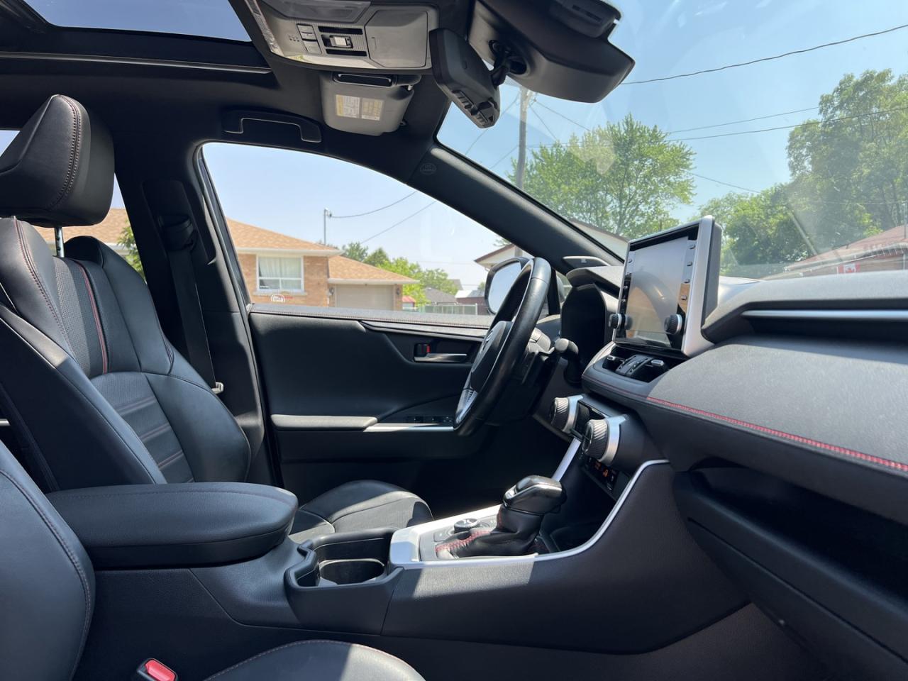 2021 Toyota RAV4 Prime XSE AWD - Photo #11
