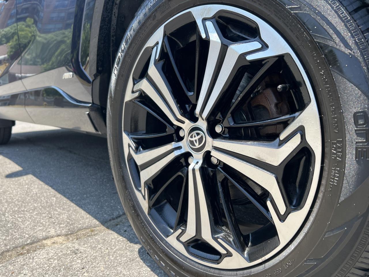 2021 Toyota RAV4 Prime XSE AWD - Photo #15