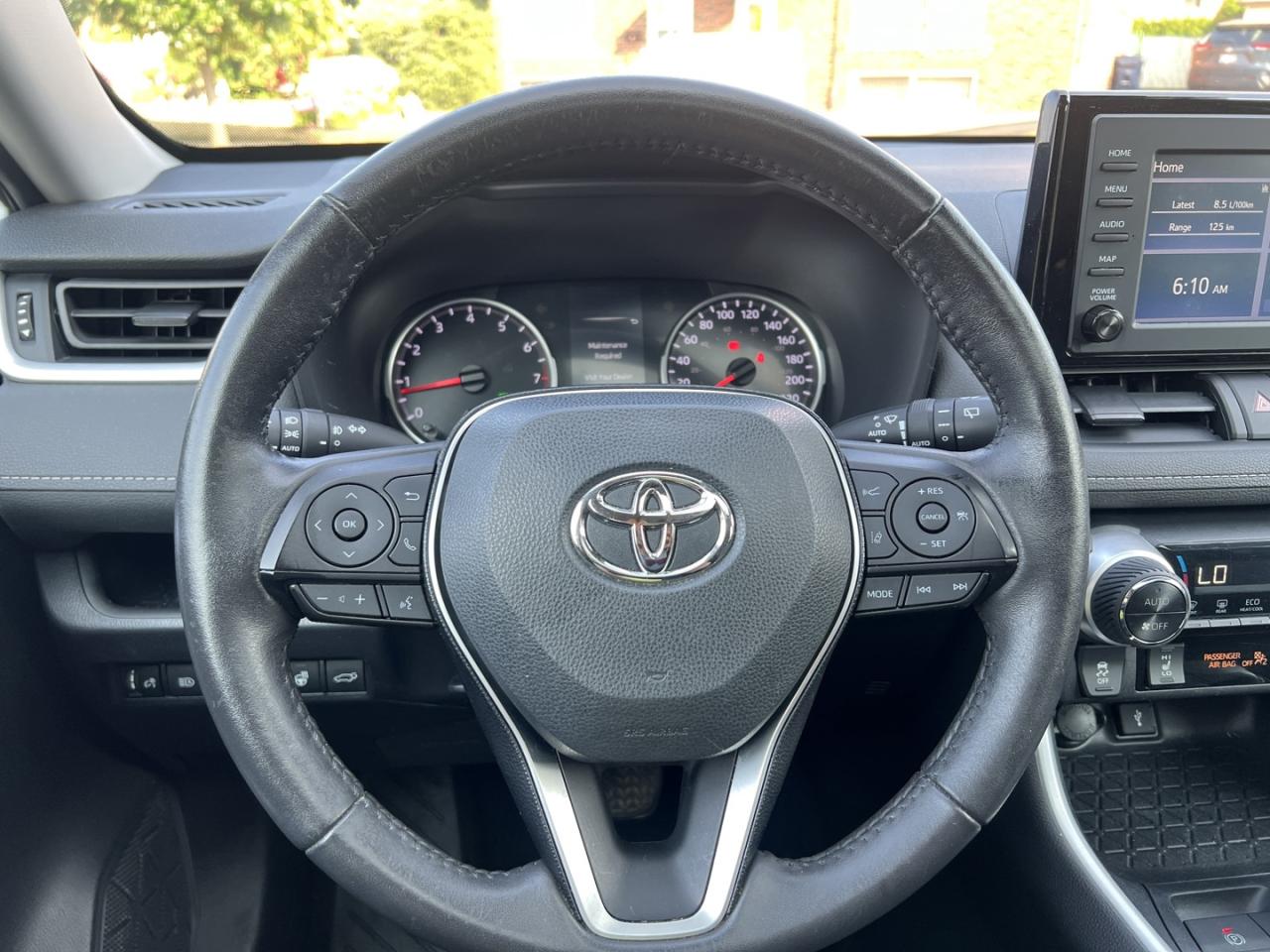 2020 Toyota RAV4 XLE AWD - Photo #16