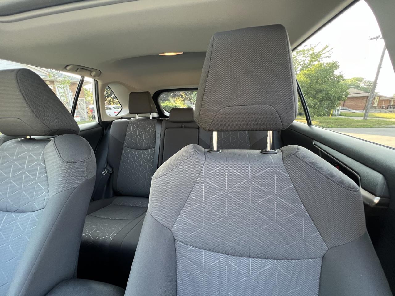2020 Toyota RAV4 XLE AWD - Photo #25