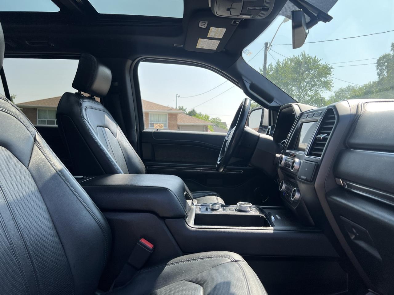 2018 Ford Expedition Limited 4WD - Photo #12