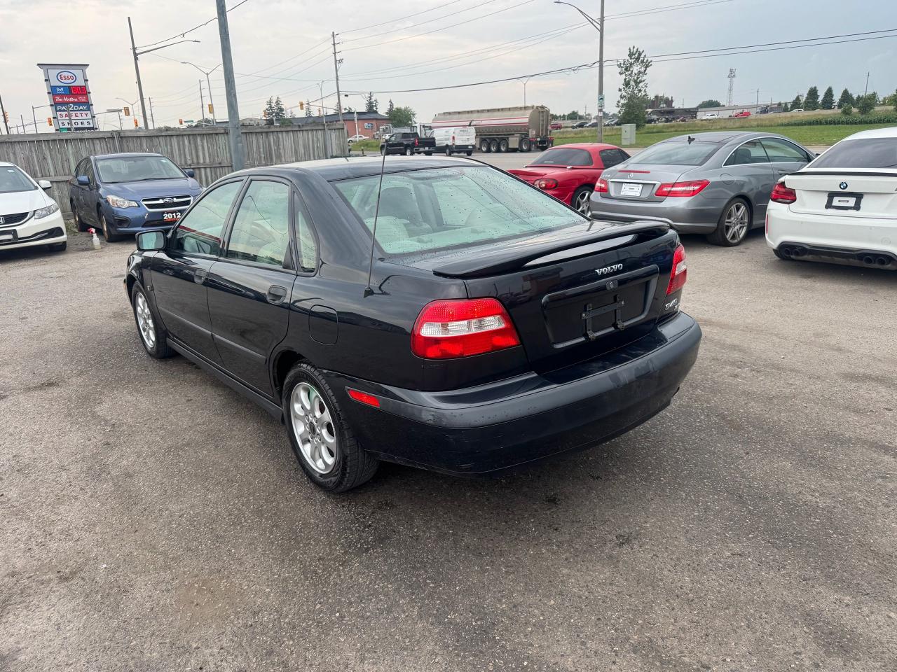 2001 Volvo S40  - Photo #3