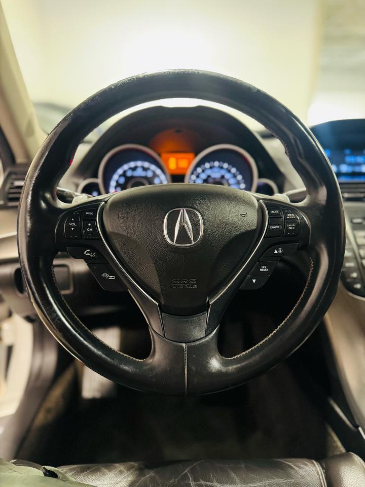 2014 Acura TL 4dr Sdn Auto SH-AWD A-Spec - Photo #9