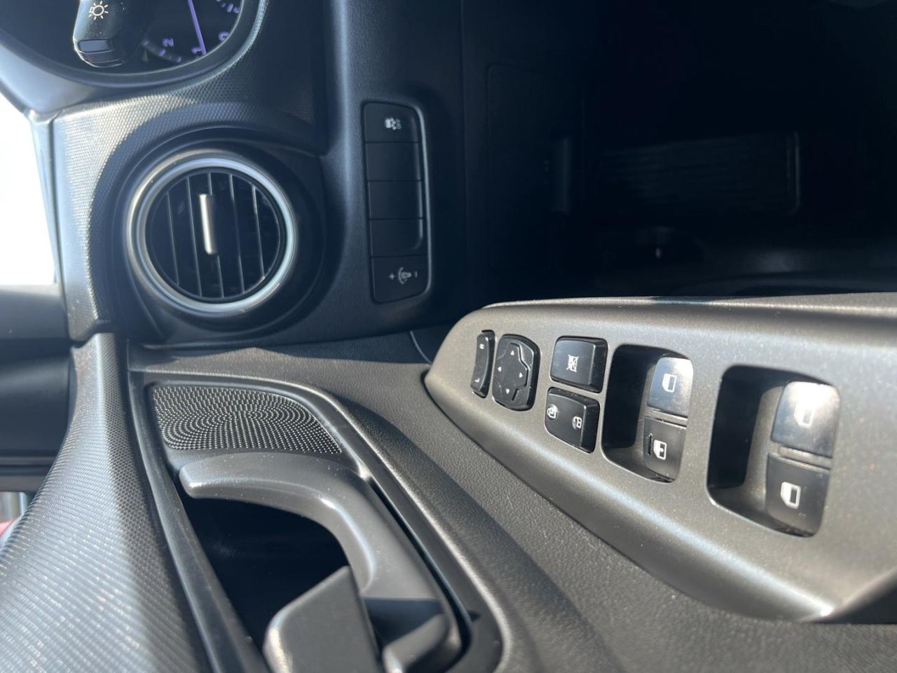 2020 Hyundai KONA Essential - Photo #24