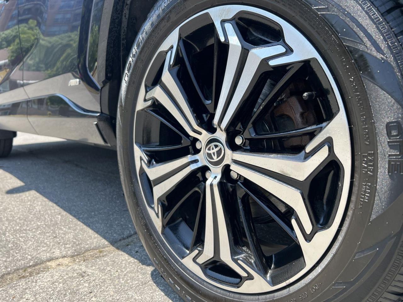 2021 Toyota RAV4 Prime XSE AWD - Photo #15