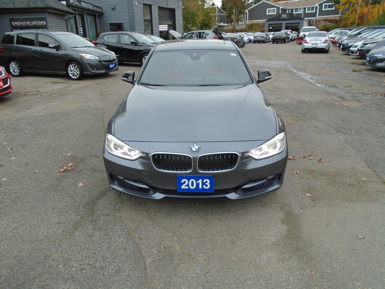 2013 BMW 3 Series 328 X DRIVE/ SPORT PACKAGE/ LOADED / AWD/ SUNROOF - Photo #2