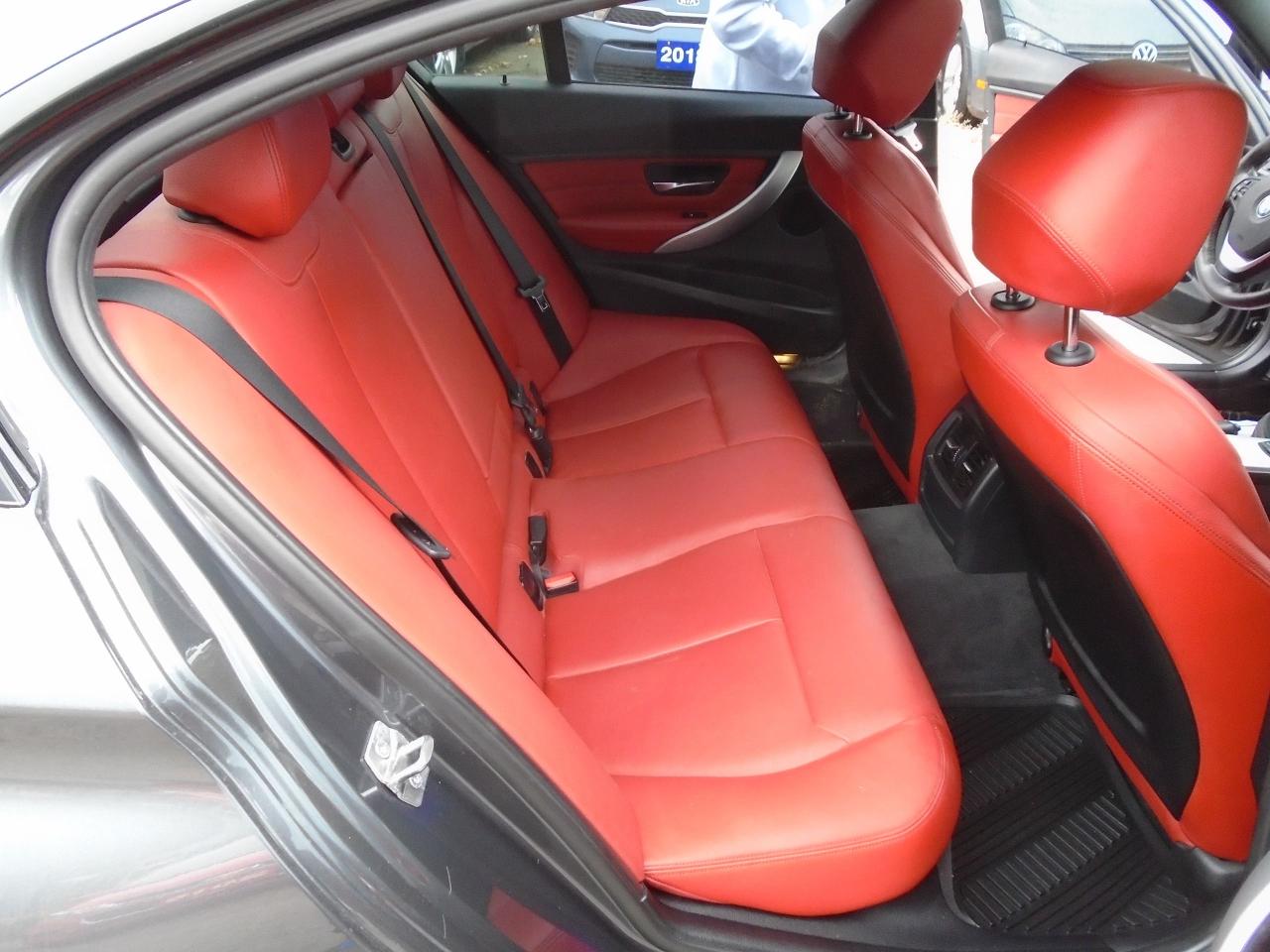2013 BMW 3 Series 328 X DRIVE/ SPORT PACKAGE/ LOADED / AWD/ SUNROOF - Photo #13