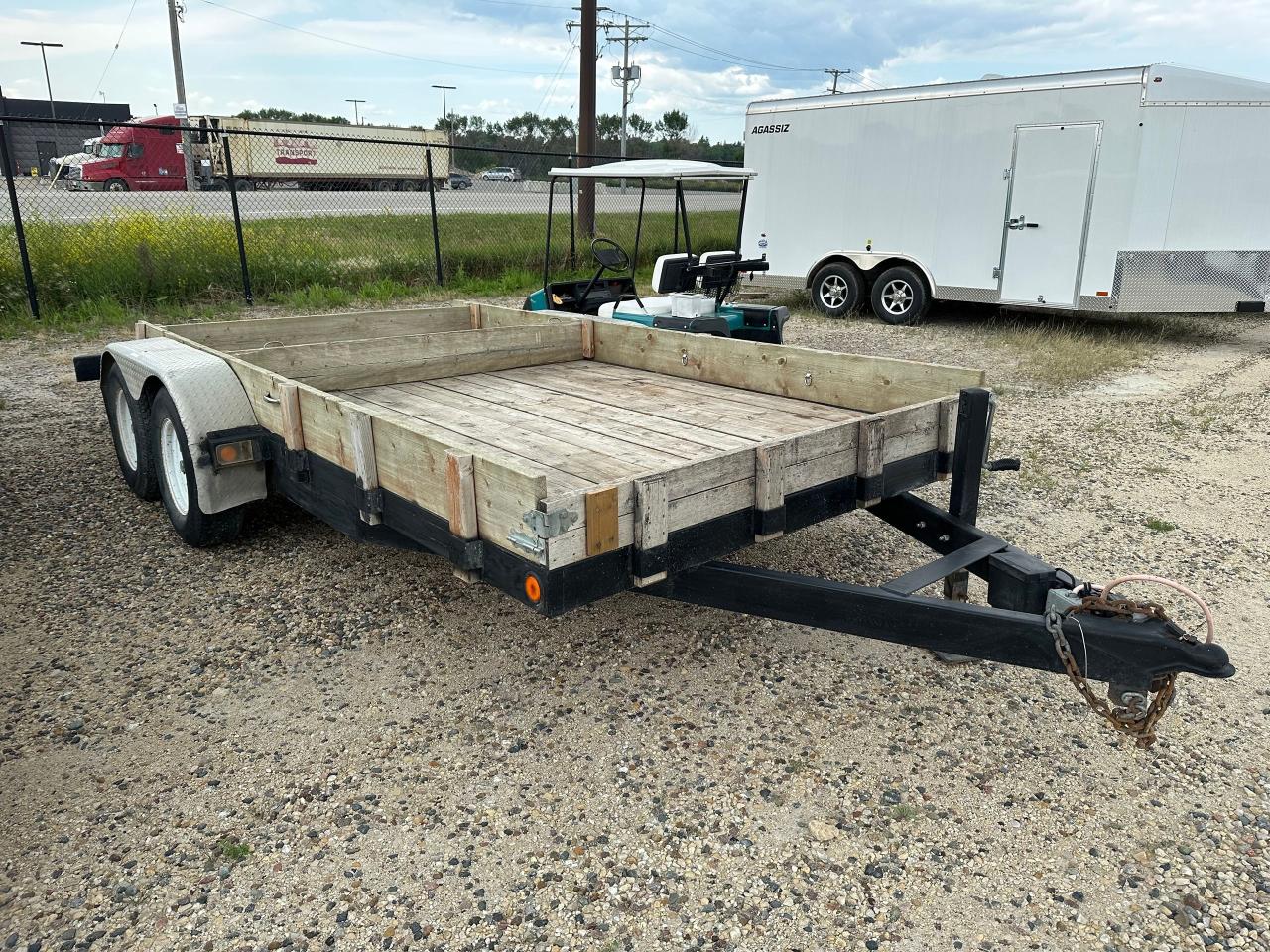 Used 2004 Classic Trailer 16' Classic Car & Equipment Hauler for sale in Elie, MB